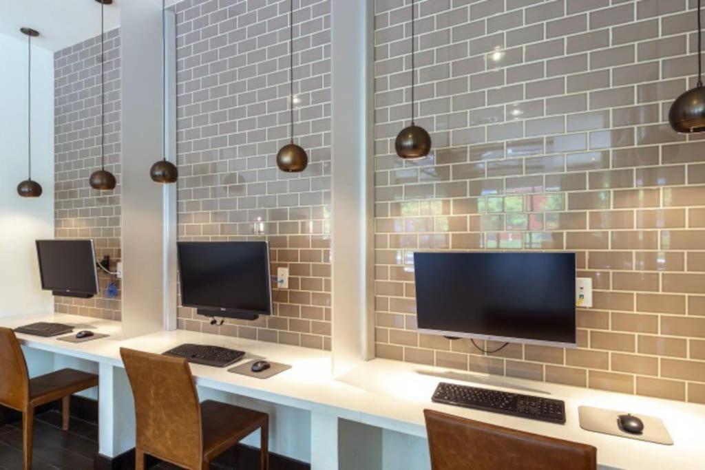 דירות U4 Penthouse Downtown יוסטון מראה חיצוני תמונה